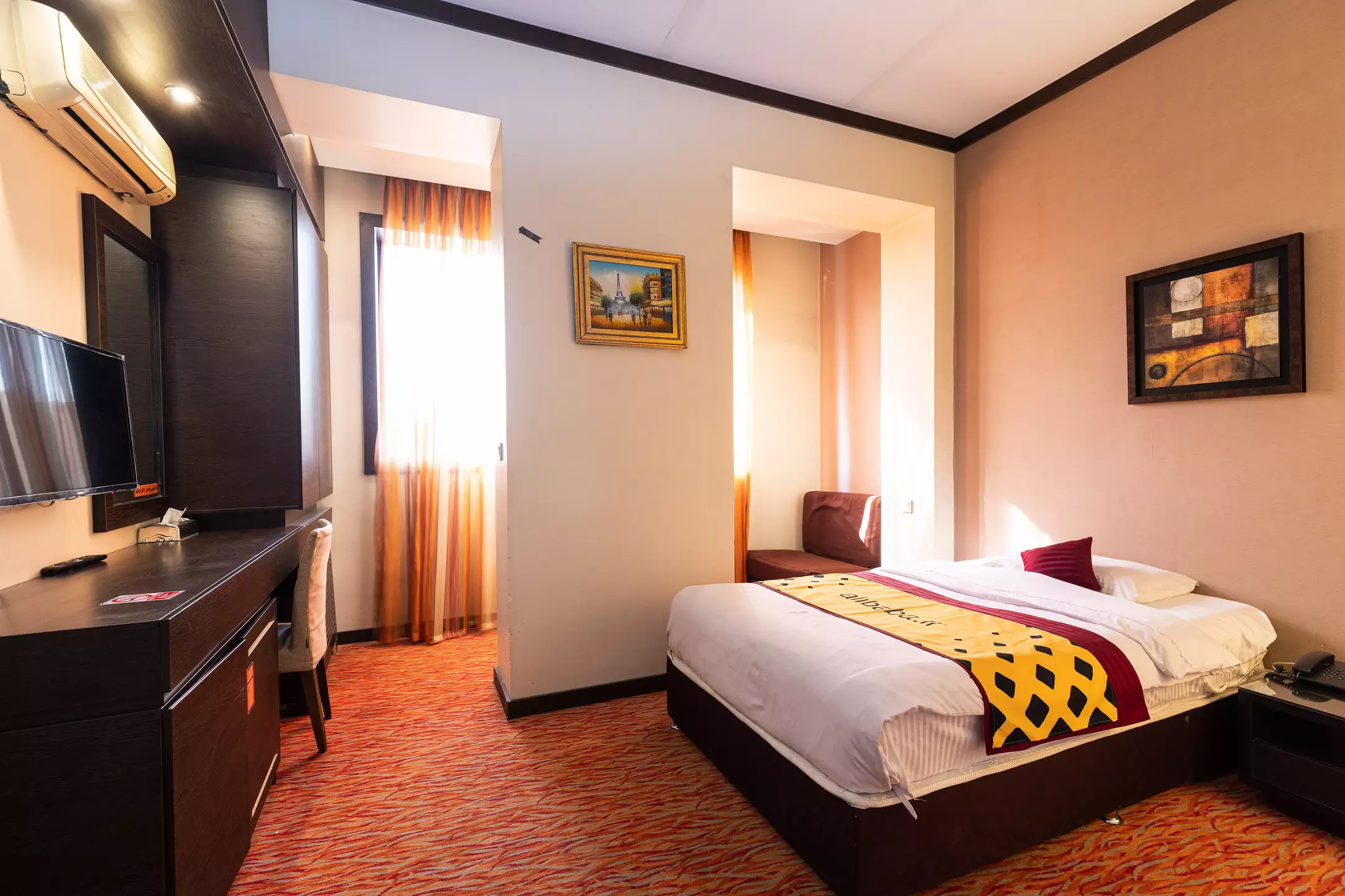 Alibaba https://cdn.alibaba.ir/ostorage/hotel-accommodation-images/68c7ca6ca1e6f83605b7e358_کانکت سه تخته (3).webp